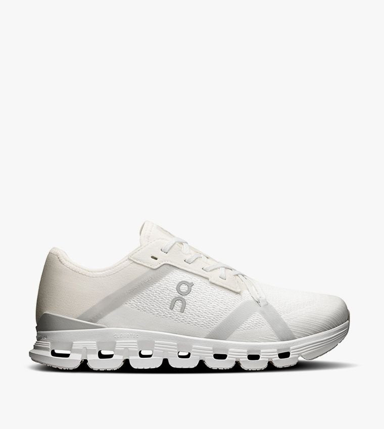 ON Cloud X 4 AD ‘Whiteâ€?