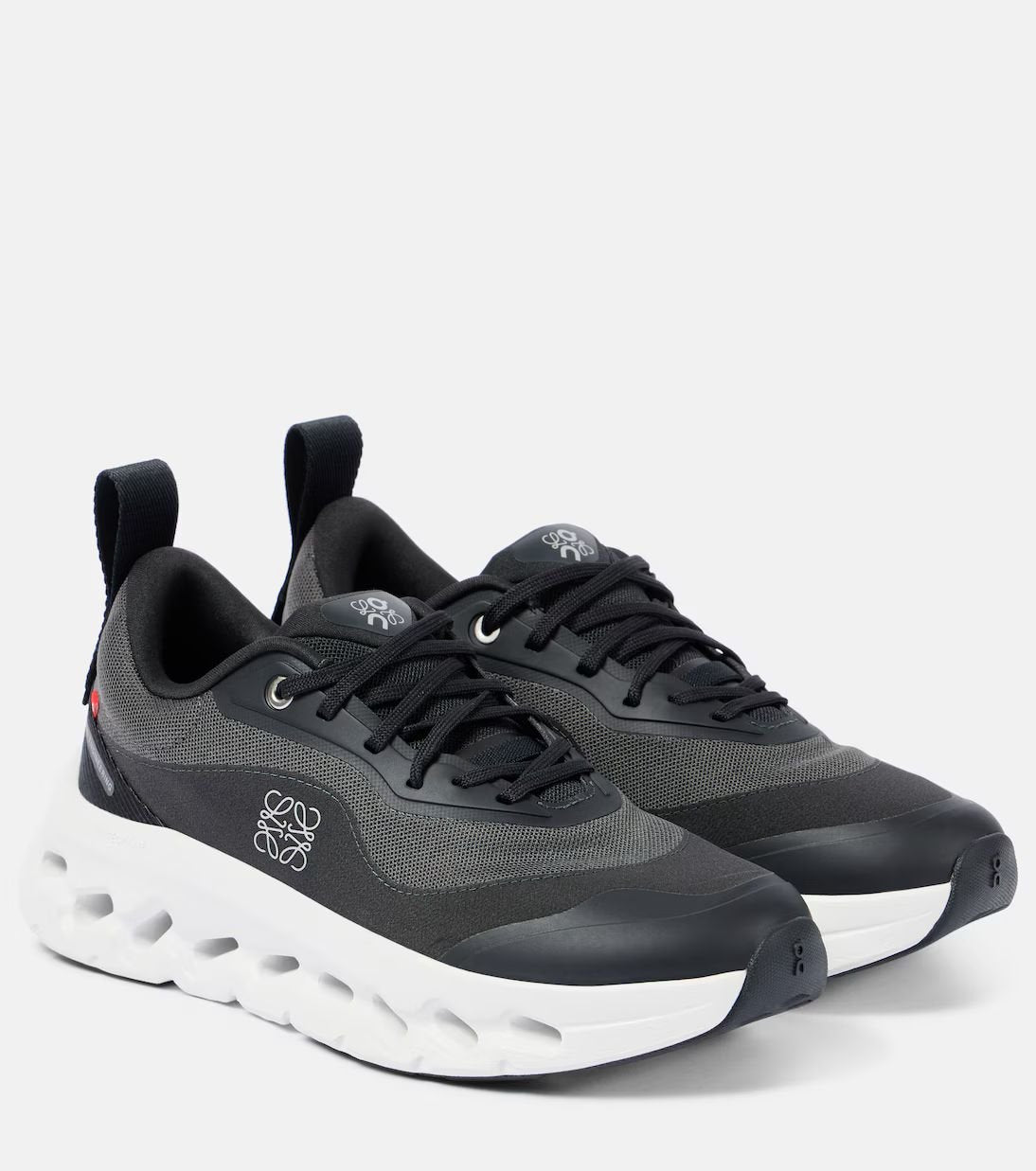 LOEWE Pre-Loved x On Cloudtilt 2.0 Running Shoes �Black & White