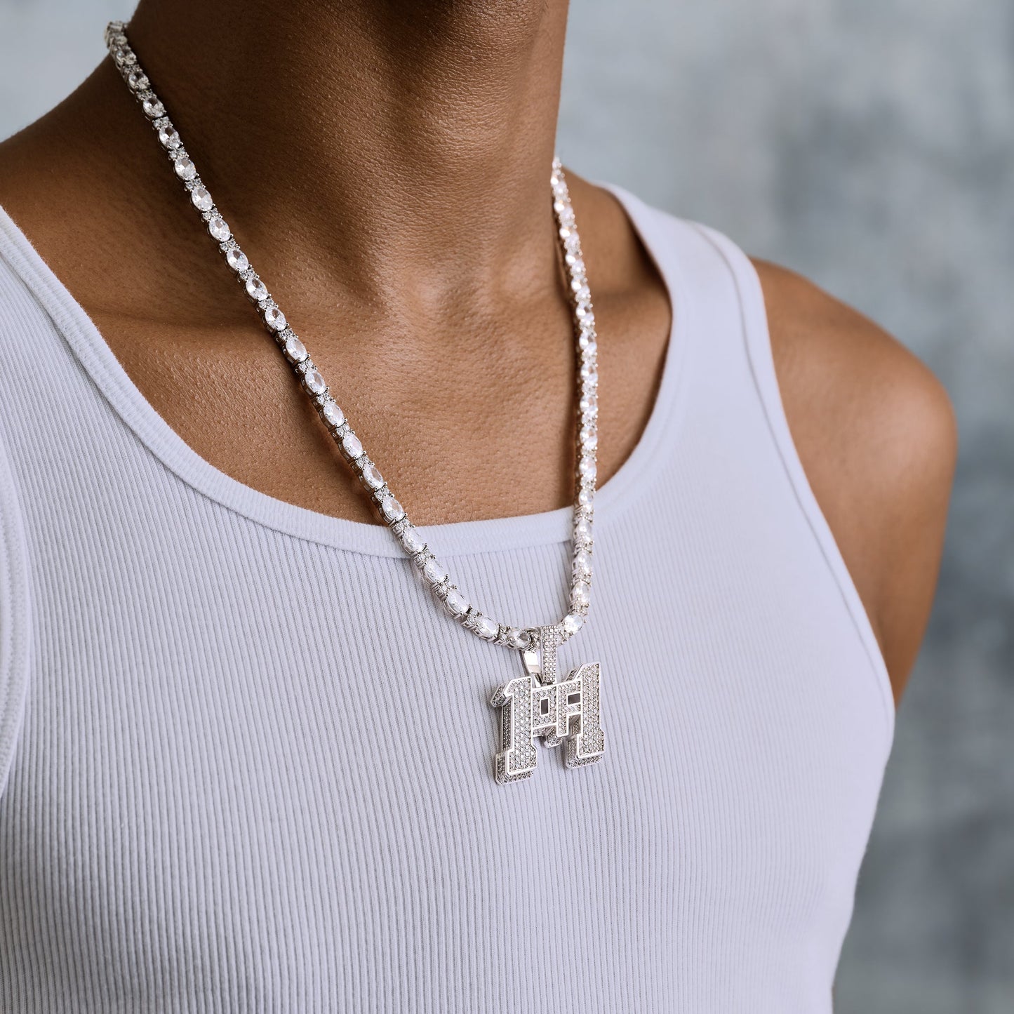 1of1 Pendant in White Gold