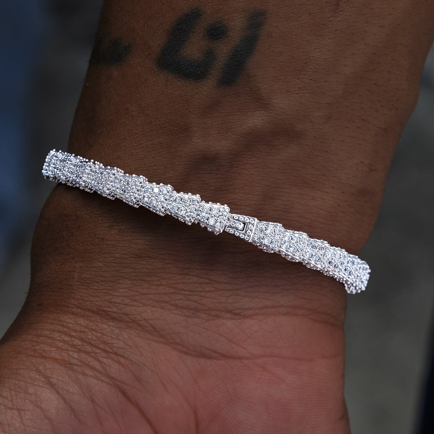 Diamond Snake Bracelet in White Gold